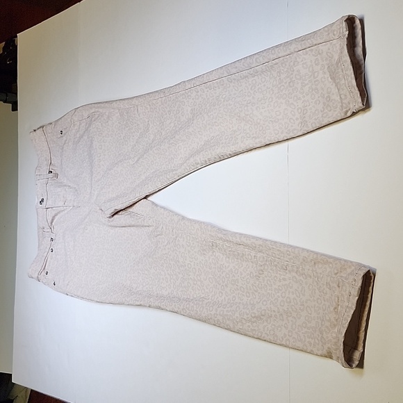 Popsugar Light Pink Leopard Print  Jeans size 10 - Picture 1 of 8